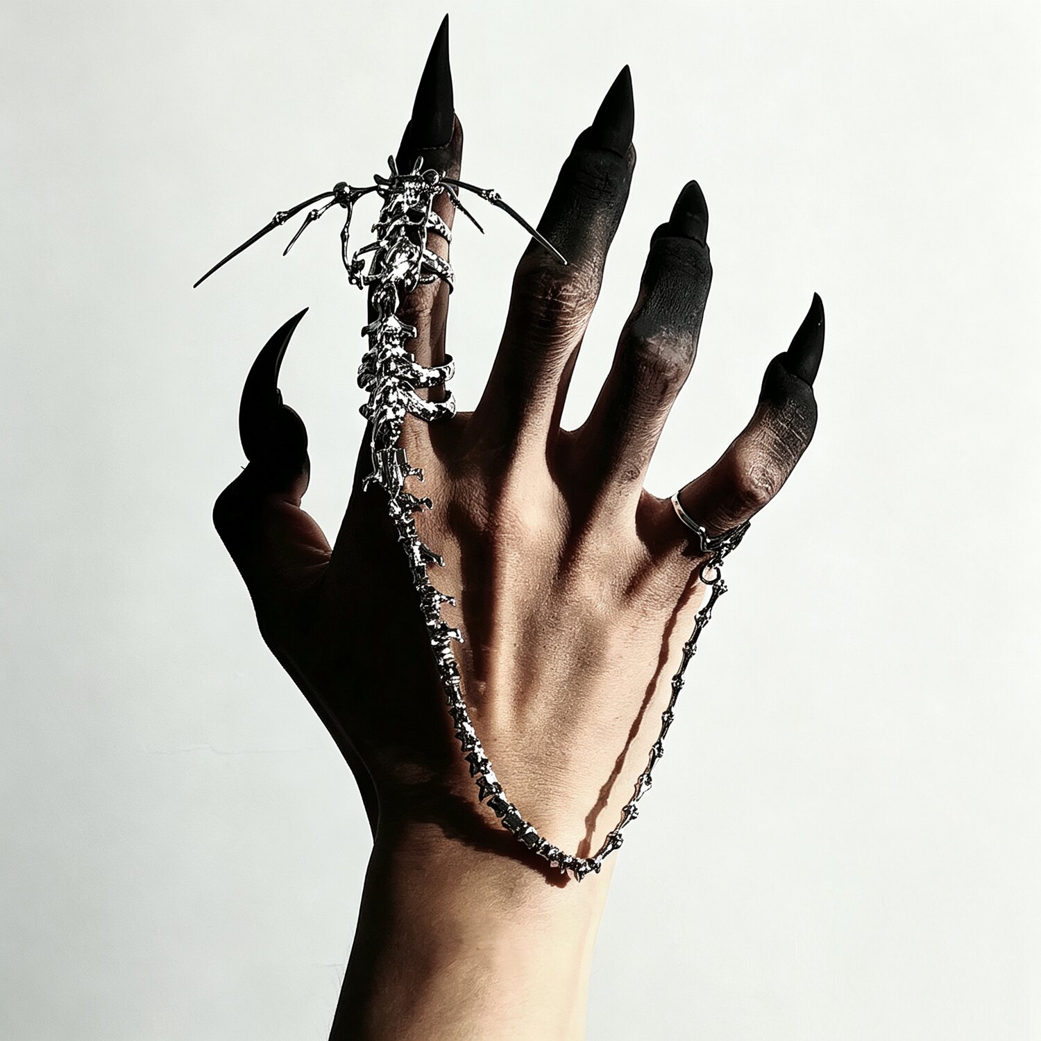 Punk Gothic Skull Bone Hand Ha - đánh giá và giá Gothic Skull Ring