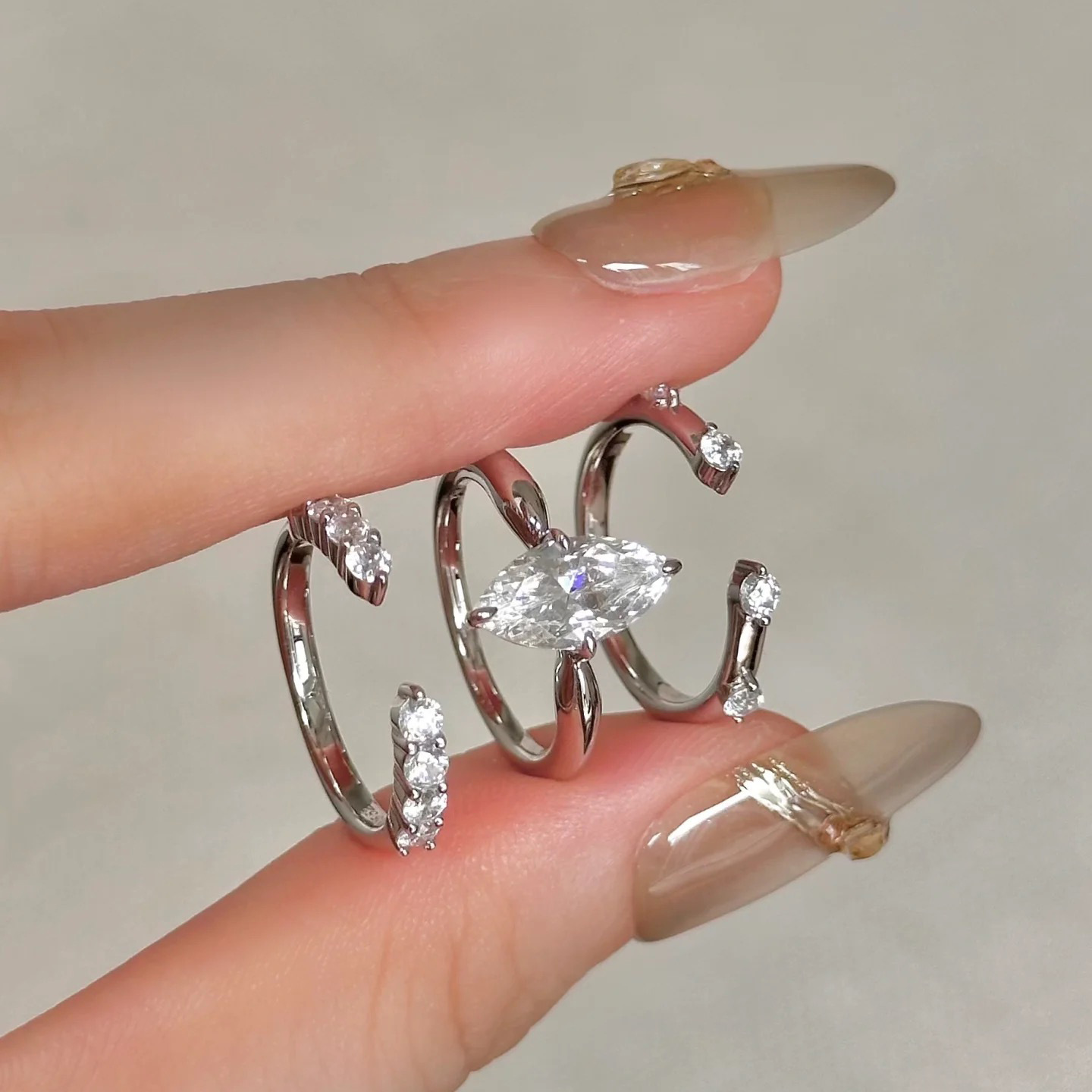 Minimalist Style Three in One  - đánh giá và giá Minimalist Ring Stackable